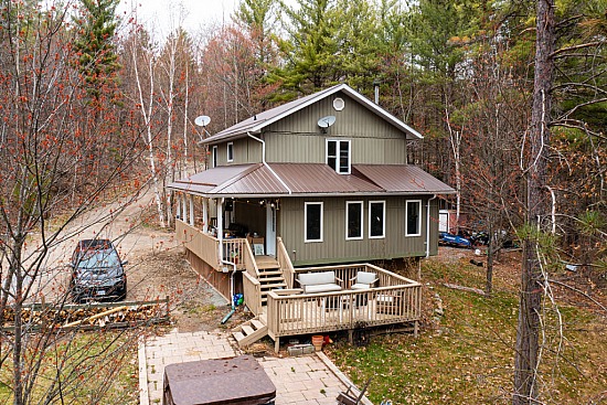 Sudbury Real Estate Listing - 230 Manninen Road